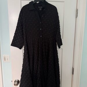 Gracia Black Textured Long Sleeve Dress